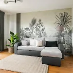 Apartment Ts New Town Comfy & Roomy *