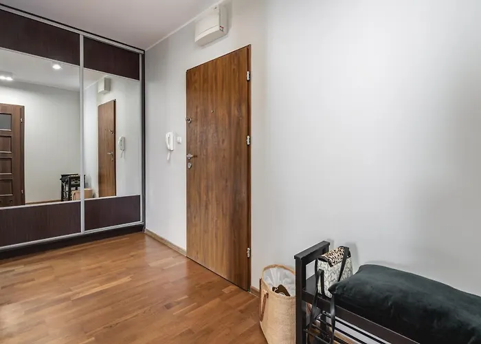 Ts New Town Comfy & Roomy דירה